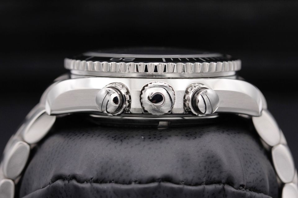 Omega Olympic Planet Ocean 222.30.38.50.01.003 Image 3